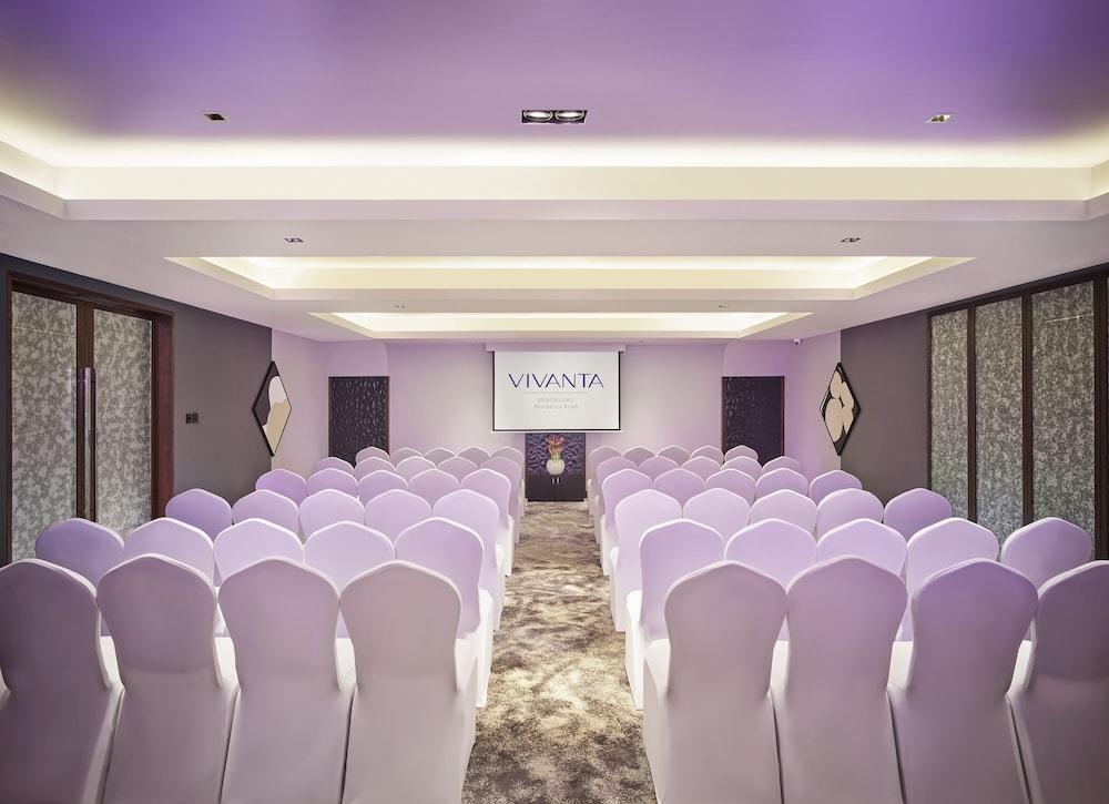 Vivanta Bengaluru Residency Road Exterior photo
