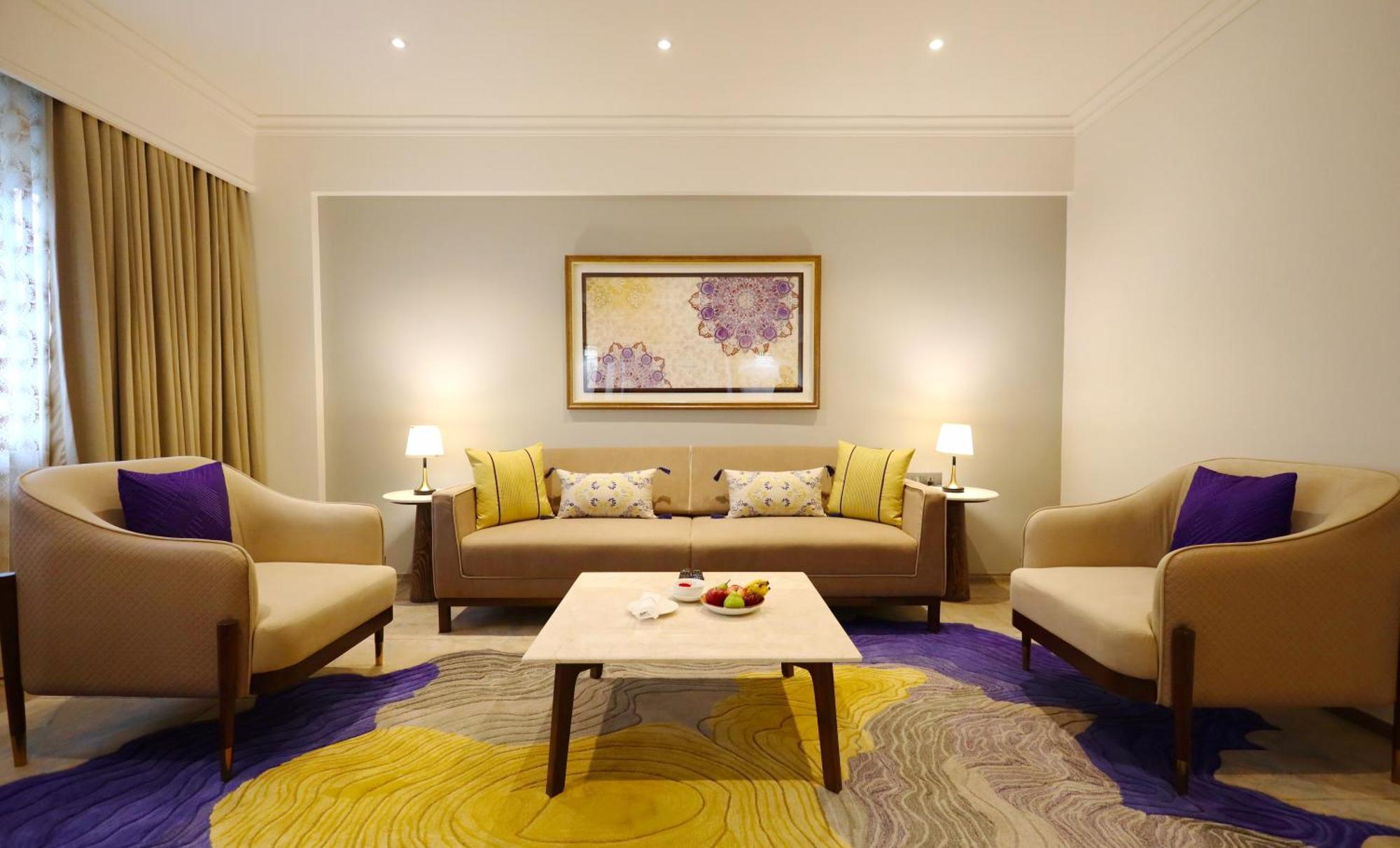 Vivanta Bengaluru Residency Road Exterior photo