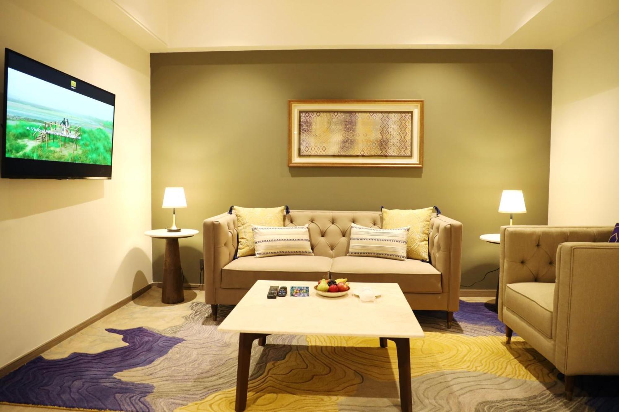 Vivanta Bengaluru Residency Road Exterior photo